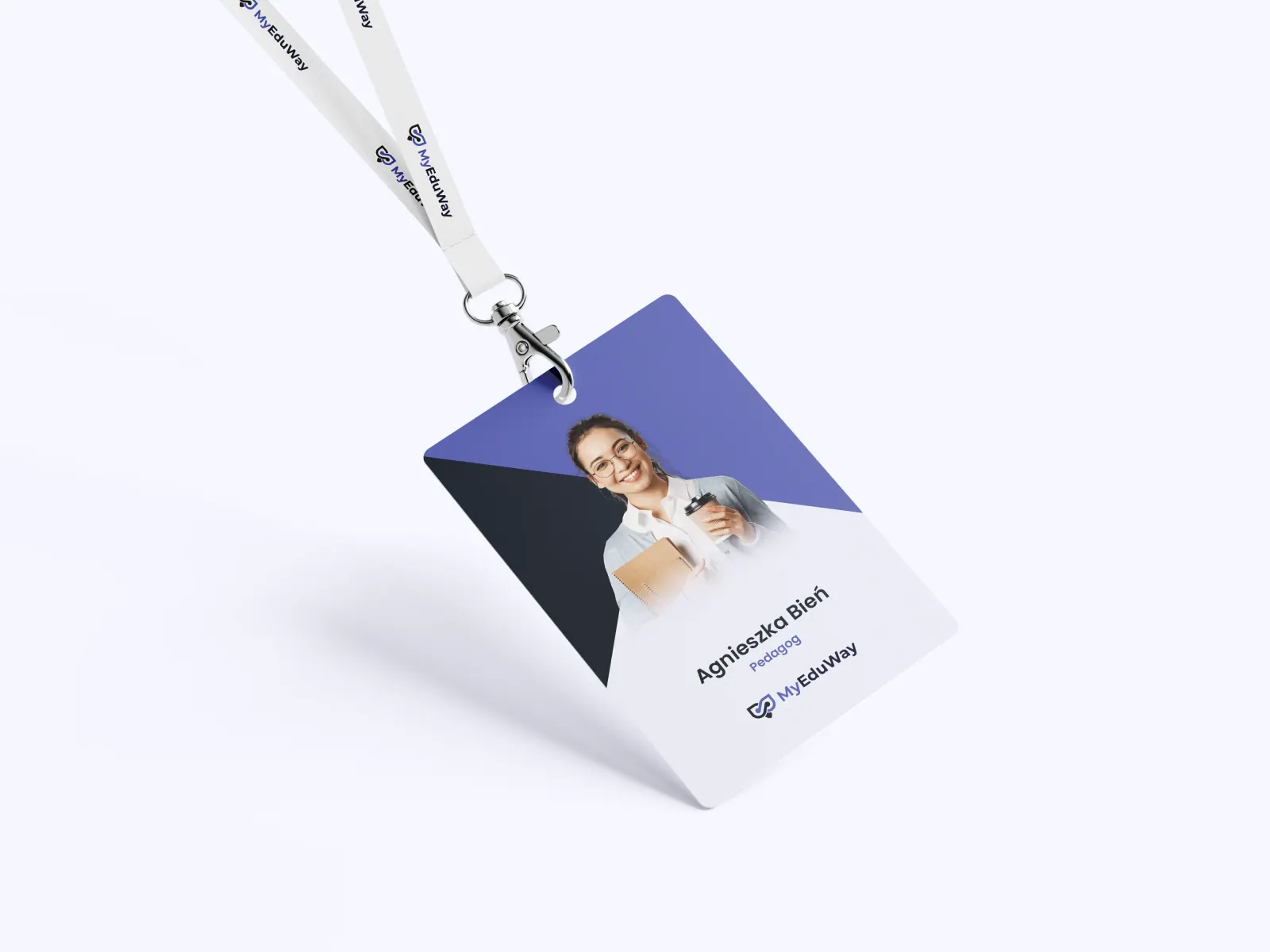 Identyfikator MyEduWay na smyczy z imieniem pracownika